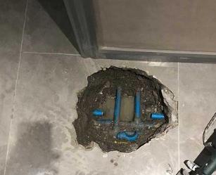 德令哈阳台漏水维修公司分享下暖气管道漏水的原因有哪些